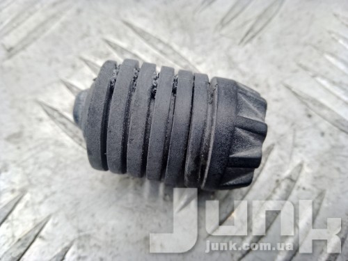 Отбойник крышки багажника для BMW E60 oe 51248254063 запчасти бу Отбойник крышки багажника для BMW E60 oe 51248254063 разборка бу