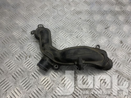 Патрубок системы охлаждения для Land Rover Range Rover Sport oe LR050934 запчасти бу Патрубок системы охлаждения для Land Rover Range Rover Sport oe LR050934 разборка бу