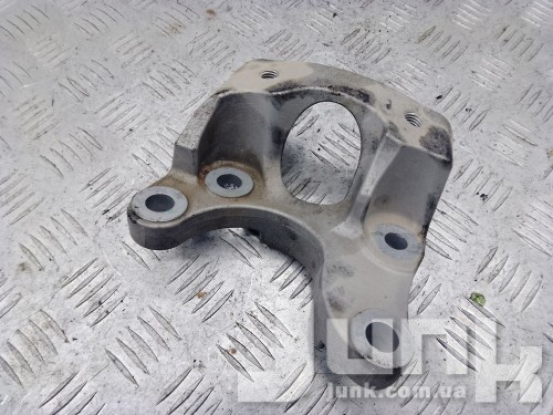 Кронштейн подушки (опоры) двигателя правой для Infiniti QX50 oe 113325NA0A разборка бу