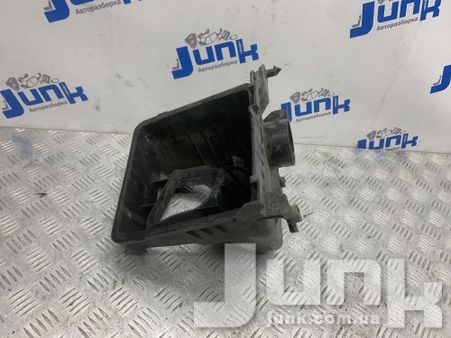 Корпус воздушного фильтра(нижняя часть) для Subaru Outback 5 oe 46051AJ00A разборка бу