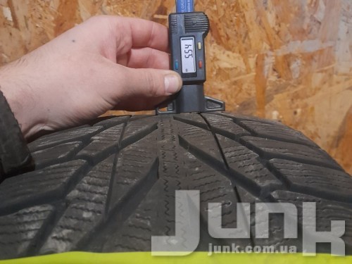 Nokian Hakkapeliitta R2 SUV 225/60 R18 104R XL Б/У 5,5 мм