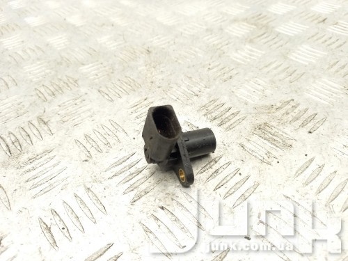 Датчик положения коленвала oe 06E906433 разборка бу