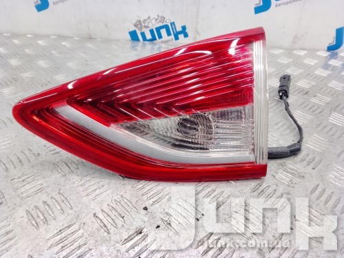 Фонарь правый в крышке для Ford Escape MK3 oe CJ5Z13404A запчасти бу Фонарь правый в крышке для Ford Escape MK3 oe CJ5Z13404A разборка бу