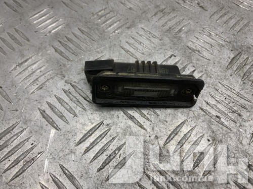Плафон подсветки номерного знака для Вольксваген Passat B6 oe 1J6943021B разборка бу