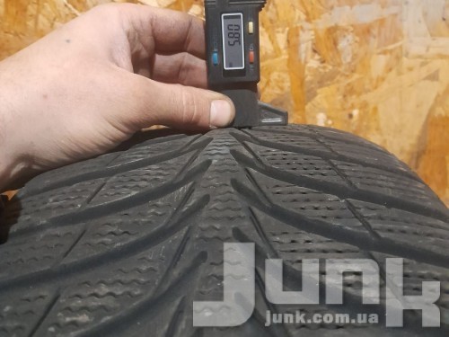 Goodyear UltraGrip Ice+ 215/60 R16 94T Б/У 5,5 мм