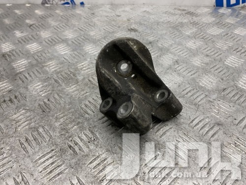 Кронштейн подушки двигателя для Volvo XC90 oe 30697267 запчасти бу Кронштейн подушки двигателя для Volvo XC90 oe 30697267 разборка бу