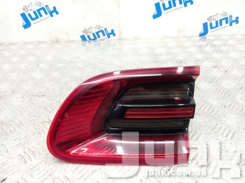 Фонарь правый в крышке для Porsche Macan oe 95B945094A запчасти бу Фонарь правый в крышке для Porsche Macan oe 95B945094A разборка бу