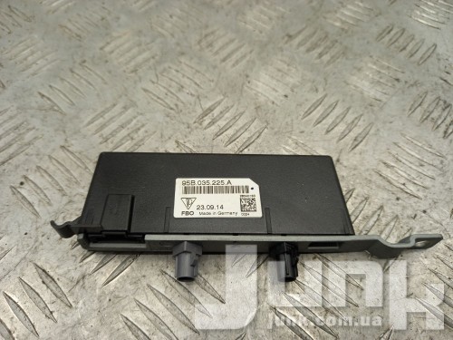 Антенна для Porsche Macan oe 95B035225A разборка бу