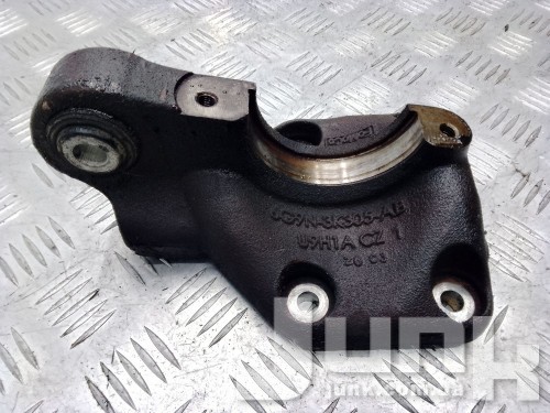 Кронштейн промежуточного вала для Volvo XC90 oe 31367476 запчасти бу Кронштейн промежуточного вала для Volvo XC90 oe 31367476 разборка бу