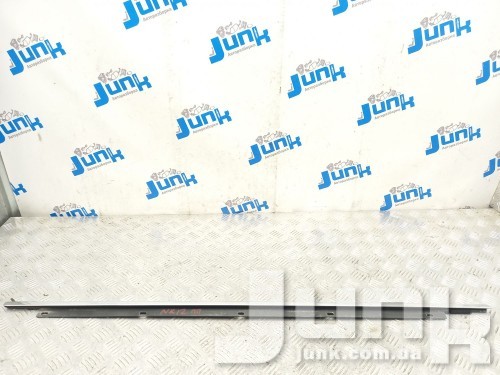 Молдинг двери передней правой для Audi A4 B7 oe 8E0853284G разборка бу