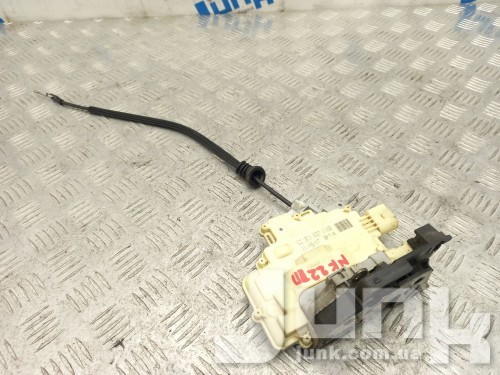 Замок двери передней правой для Вольксваген Passat B6 oe 3C1837016B разборка бу