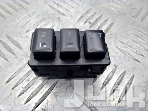 Кнопка памяти сидений для Infiniti G37 oe 25491EG000 разборка бу
