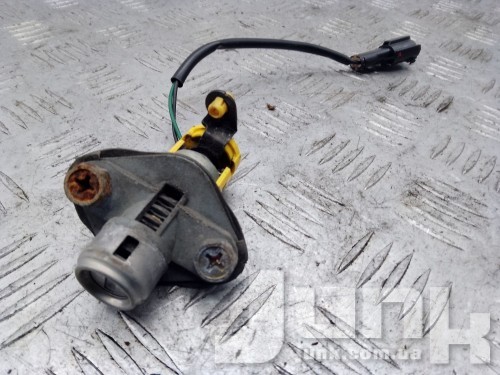 Личинка замка крышки багажника для KIA Sorento oe 812503EB00 разборка бу