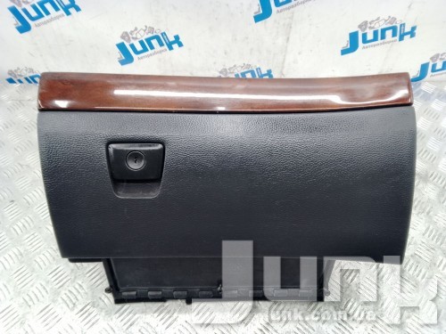 Бардачок для Volvo XC90 oe 39893005 разборка бу