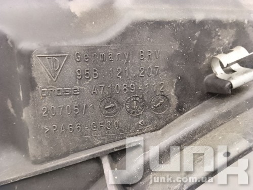 Диффузор радиатора охлаждения в сборе для Porsche Macan oe 95B121003B запчасти бу Диффузор радиатора охлаждения в сборе для Porsche Macan oe 95B121003B разборка бу