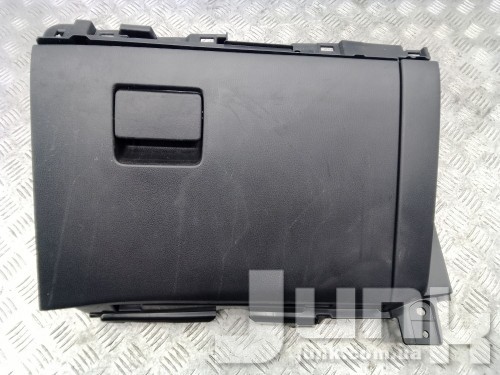 Бардачок для Mazda CX-5 (KF) oe KB7W64030A02 запчасти бу Бардачок для Mazda CX-5 (KF) oe KB7W64030A02 разборка бу