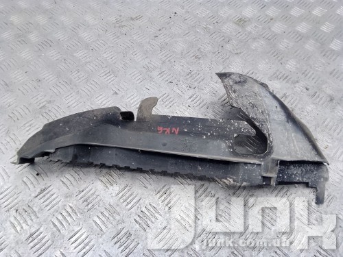 Дефлектор радиатора правый для Audi A6 C6 oe 4F0121284B разборка бу