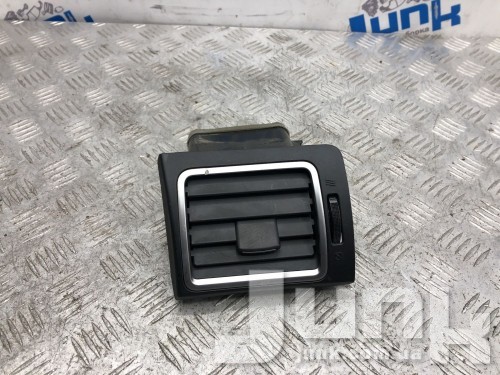 Дефлектор воздушный правый для Subaru Impreza 4 oe 66110VA000 разборка бу