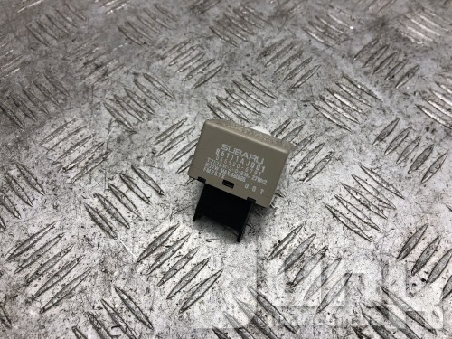 Реле указателя поворотов для Subaru Impreza 4 oe 86111AJ001 разборка бу