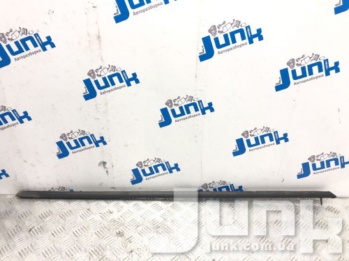 Молдинг стекла передней левой двери для Ford Mustang oe 6R3Z6321453A разборка бу