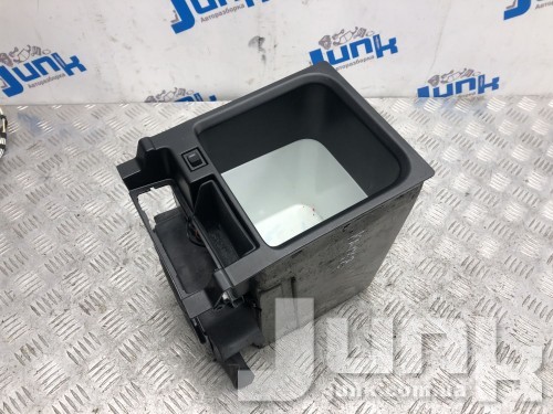 Холодильный отсек центральной консоли для Land Rover Range Rover Sport oe LR074679 разборка бу