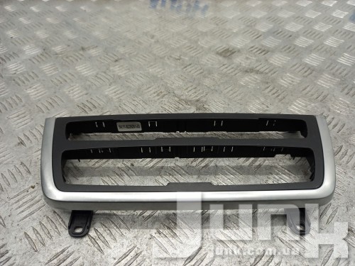 Накладка торпедо для BMW F30 oe 64119239261 разборка бу