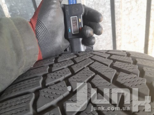 Bridgestone Blizzak LM005 225/55 R18 102V XL Б/У 5,5 мм