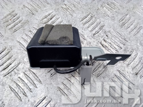 Антенна для Mazda CX-30 oe BDMJ66T30A разборка бу