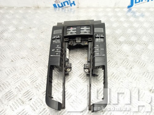 Блок кнопок центральной консоли для Porsche Macan oe 95B907040FDML запчасти бу Блок кнопок центральной консоли для Porsche Macan oe 95B907040FDML разборка бу