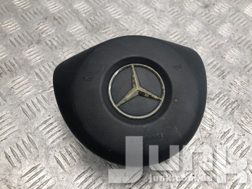 Подушка безопасности в руль для Mercedes C117 CLA oe A0008604503 разборка бу