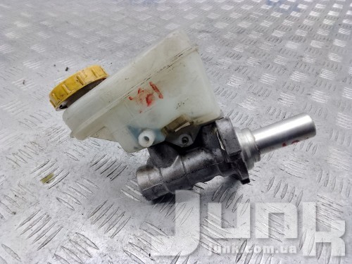 Главный тормозной цилиндр с бачком для Субару Форестер 4 SJ oe 26401FJ131 разборка бу