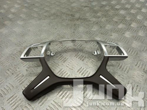 Декоративная накладка руля для Mercedes X166 GL-Klasse oe A16646003038P18 разборка бу