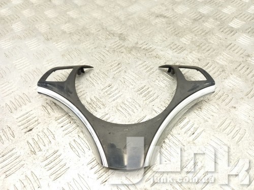 Декоративная накладка руля для BMW E92 oe 32306783048 запчасти бу Декоративная накладка руля для BMW E92 oe 32306783048 разборка бу