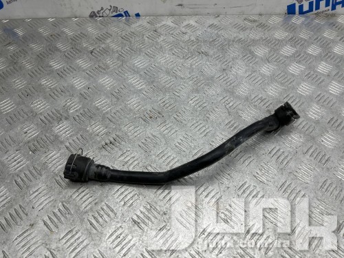 Шланг расширительного бачка для Mercedes C117 CLA oe A2465010058 разборка бу