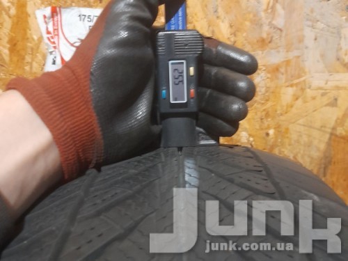 Goodyear UltraGrip 8 Performance 205/60 R16 92H Run Flat Б/У 5,5 мм