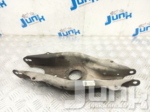 Рычаг задней подвески нижний (лодочка) для Mercedes W205 oe A2053522000 разборка бу