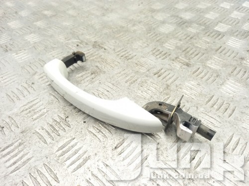 Ручка двери передней правой  (kessy) oe 8T0837205AGRU разборка бу