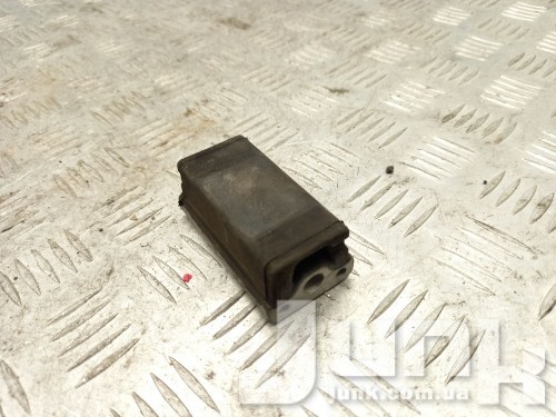 Сайлентблок для Audi A5 F5 oe 8W0599271A разборка бу
