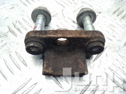 Кронштейн колодок стояночного тормоза левый для Инфинити QX70 oe 44079AR00A разборка бу