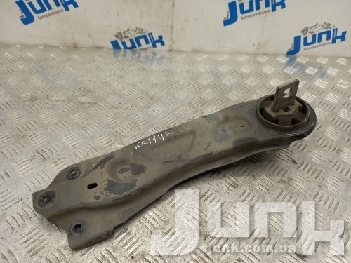 Рычаг задней подвески нижний продольный левый для Mercedes C117 CLA oe A2463500406 разборка бу