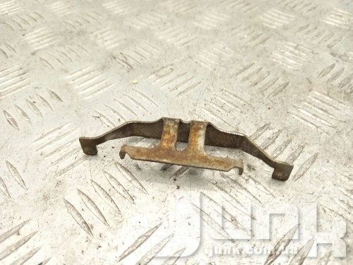 Фиксирующая пружина для BMW F30 oe 34216850853 разборка бу