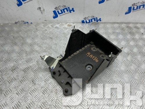 Площадка АКБ для Mazda CX-30 oe BDTS56040B запчасти бу Площадка АКБ для Mazda CX-30 oe BDTS56040B разборка бу