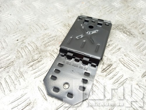 Противооткатный упор\ каблук для Mercedes GL X164 oe A1648990054 разборка бу