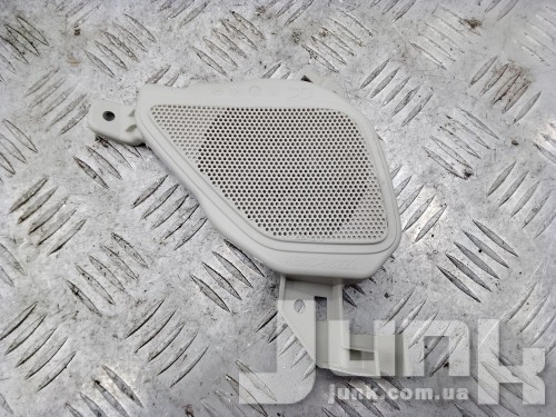 Накладка динамика (сетка) правая для Mazda CX-5 (KF) oe KB8C6822275 запчасти бу Накладка динамика (сетка) правая для Mazda CX-5 (KF) oe KB8C6822275 разборка бу