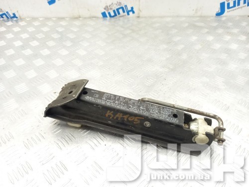 Домкрат для Mercedes W211 oe A2115830215 разборка бу