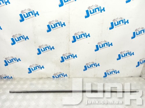 Молдинг двери передней правой для Вольксваген Taos oe 2GJ8374762MG разборка бу