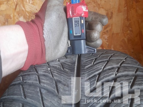 Michelin Pilot Alpin 5 SUV 225/60 R17 103H XL Б/У 7,5 мм