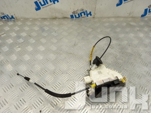 Замок двери передней левой oe 8J1837015D запчасти бу Замок двери передней левой oe 8J1837015D разборка бу