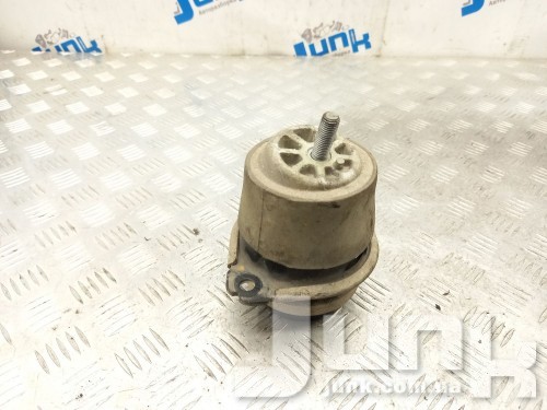 Опора двигателя левая/правая для Вольксваген Touareg I oe 7L8199131A разборка бу