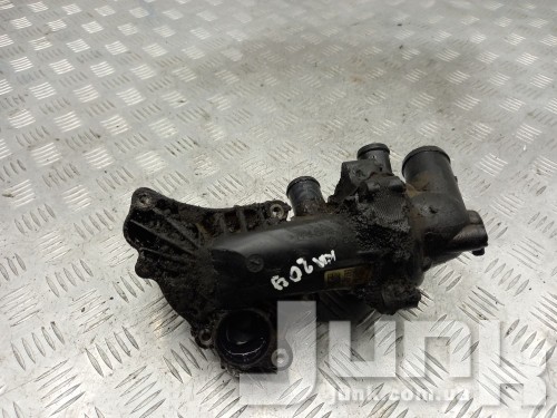 Насос системы охлаждения для Audi A8 D4 oe 079121013P запчасти бу Насос системы охлаждения для Audi A8 D4 oe 079121013P разборка бу